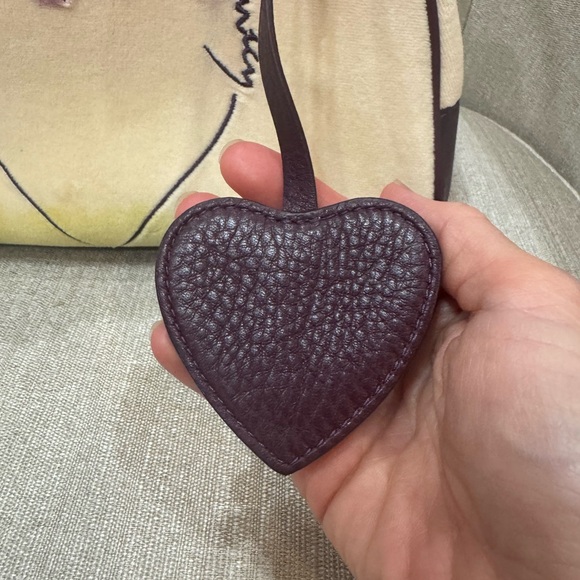 NWT Vintage Y2K Juicy Couture Bowler
Purple Cream Green Tie Dye
Splendor Louis V - Picture 5 of 16